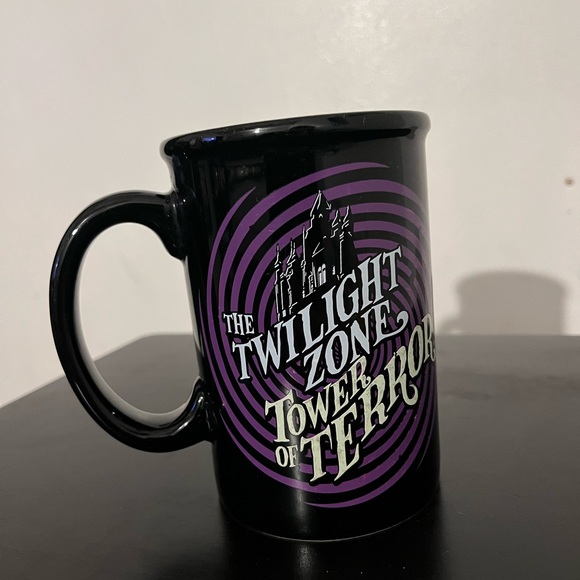 Disney Glow in the Dark Mug - Picture 1 of 6